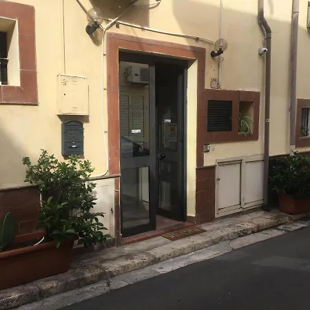 2000 Aparthotel
