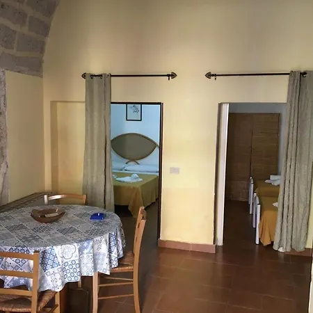 2000 Aparthotel